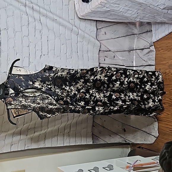 Frederick's of Hollywood Asian Inspired Satin/Lace Maxi Dress Size 8 - Picture 1 of 8